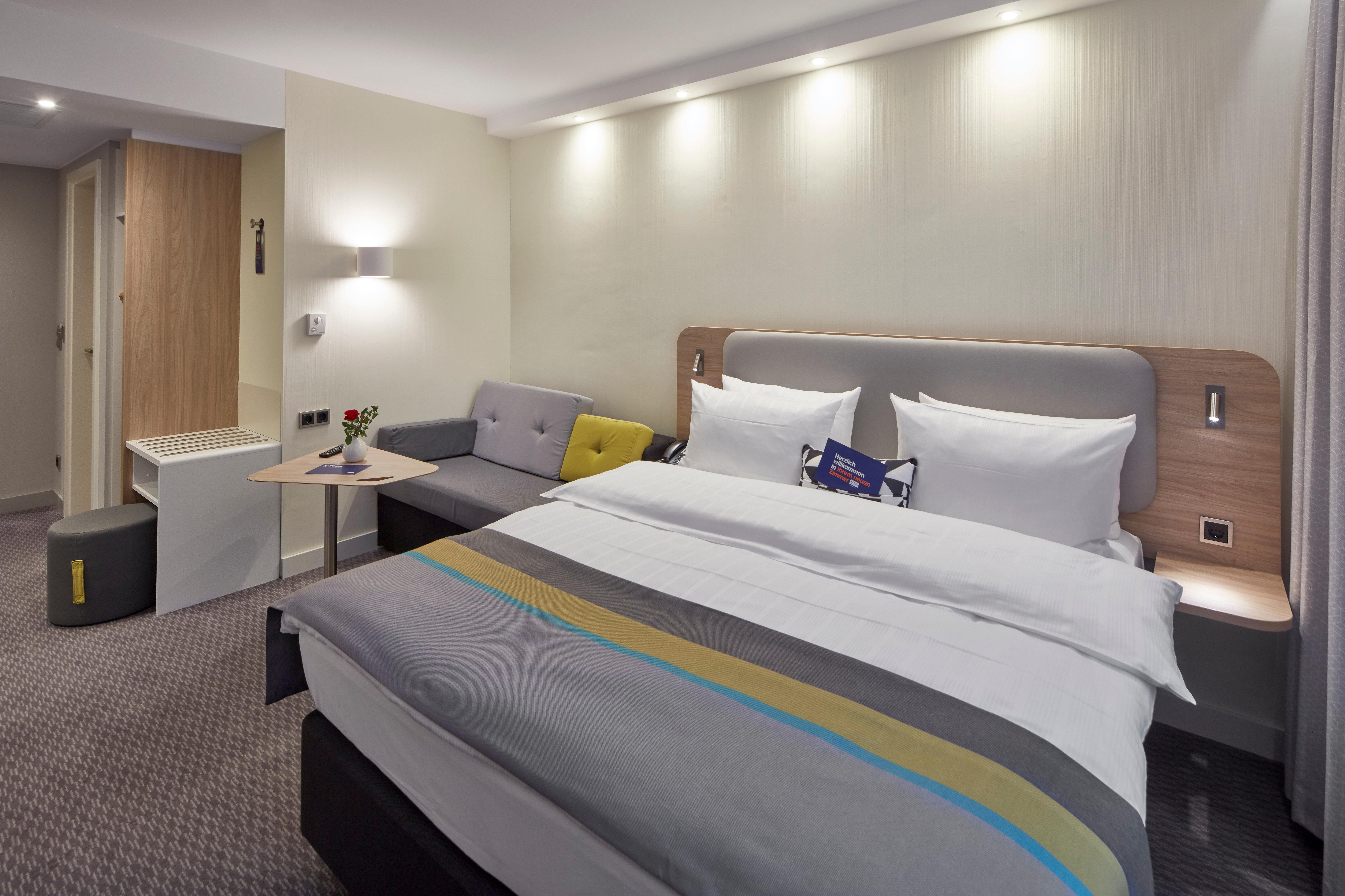 Holiday Inn Express - Merzig By Ihg Exteriör bild