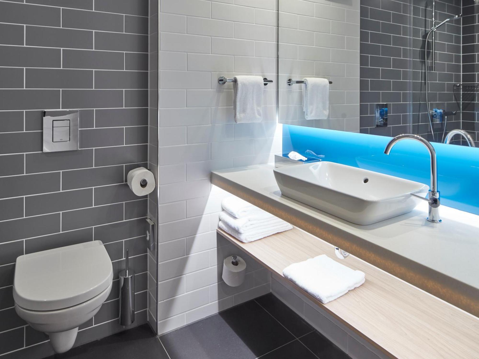 Holiday Inn Express - Merzig By Ihg Exteriör bild